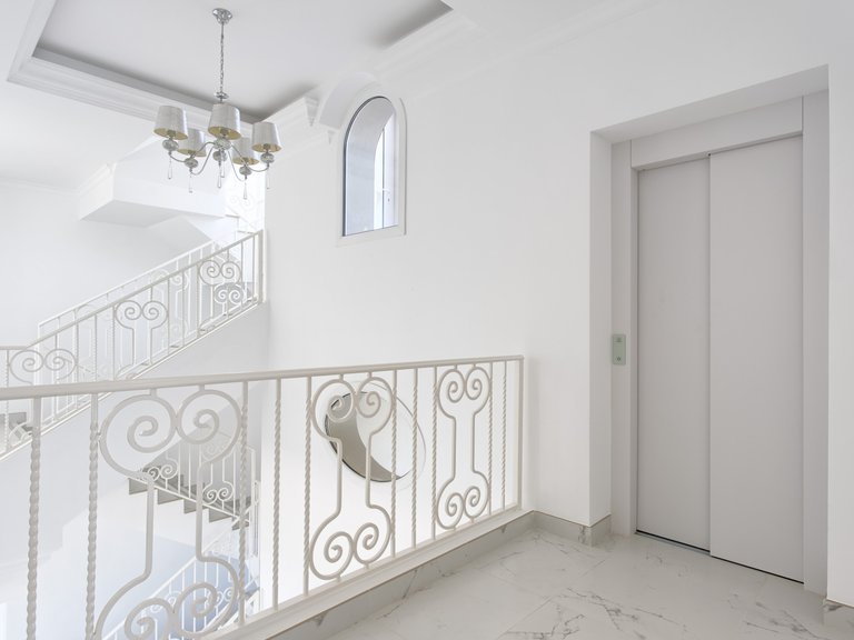Villa for Sale in Marbella, Malaga 40