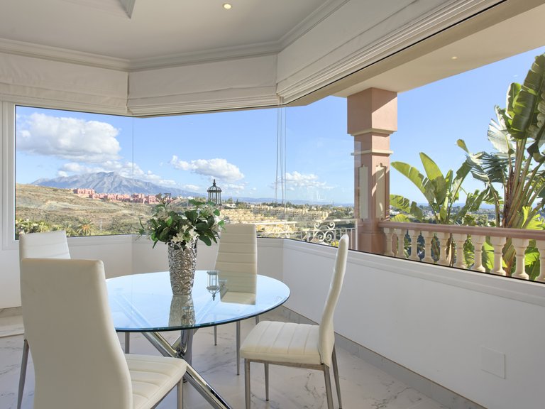 Villa for Sale in Marbella, Malaga 18