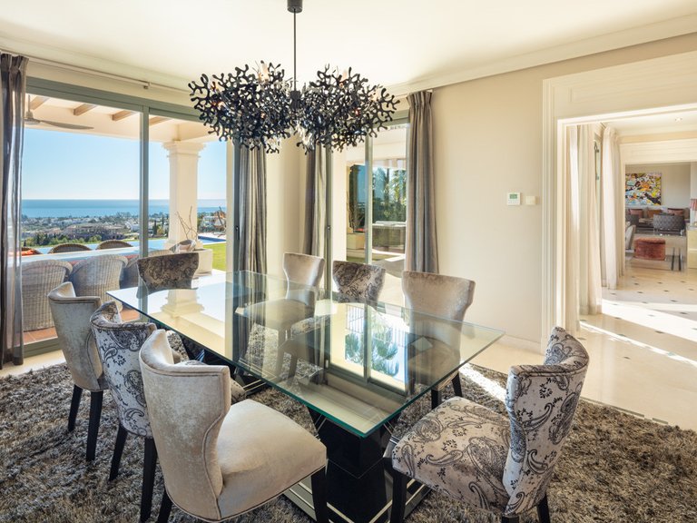 Villa for Sale in Marbella, Malaga 14