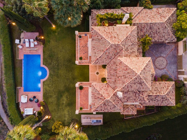 Villa for Sale in Marbella, Malaga 24