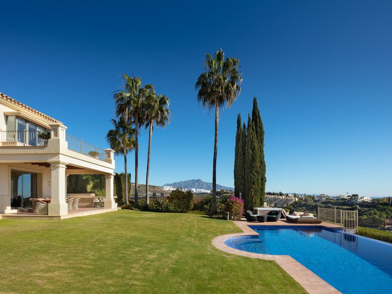 Villa for Sale in Marbella, Malaga 21