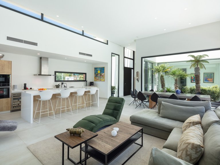 Villa for Sale in Marbella, Malaga 12