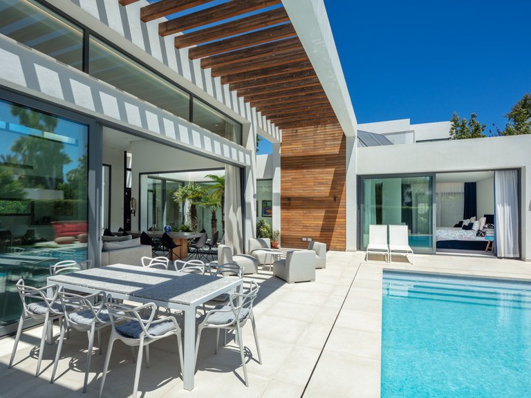 Villa for Sale in Marbella, Malaga 24