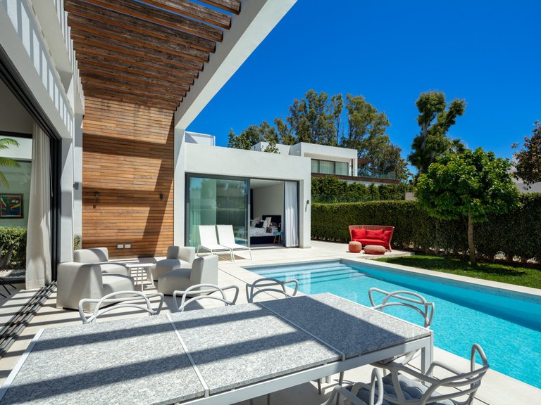 Villa for Sale in Marbella, Malaga 25