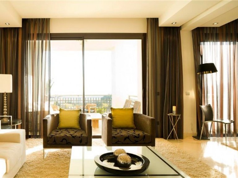 Apartment for Sale in Benahavis, Malaga 4