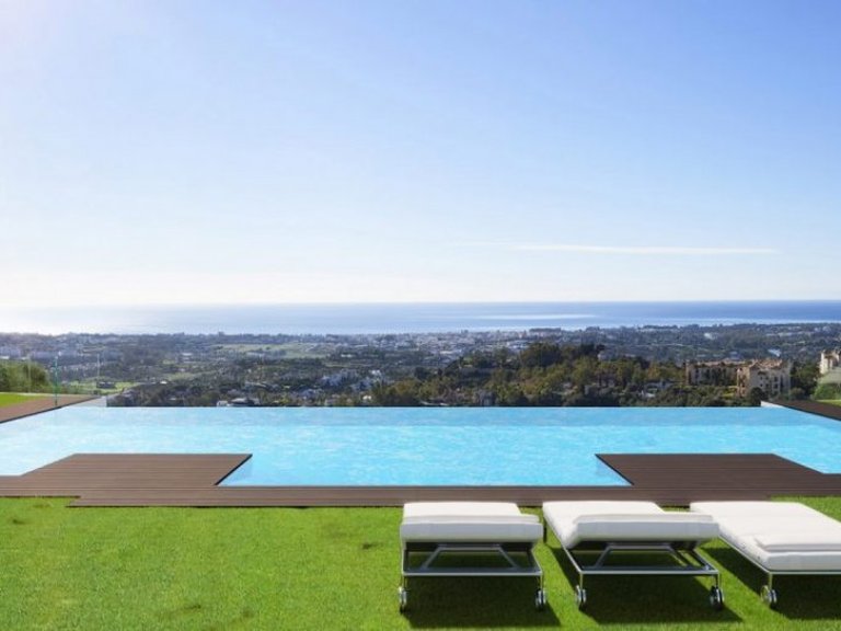 Apartment for Sale in Marbella, Malaga 1