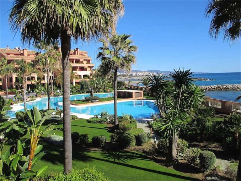 Apartment for Sale in Marbella, Malaga 9