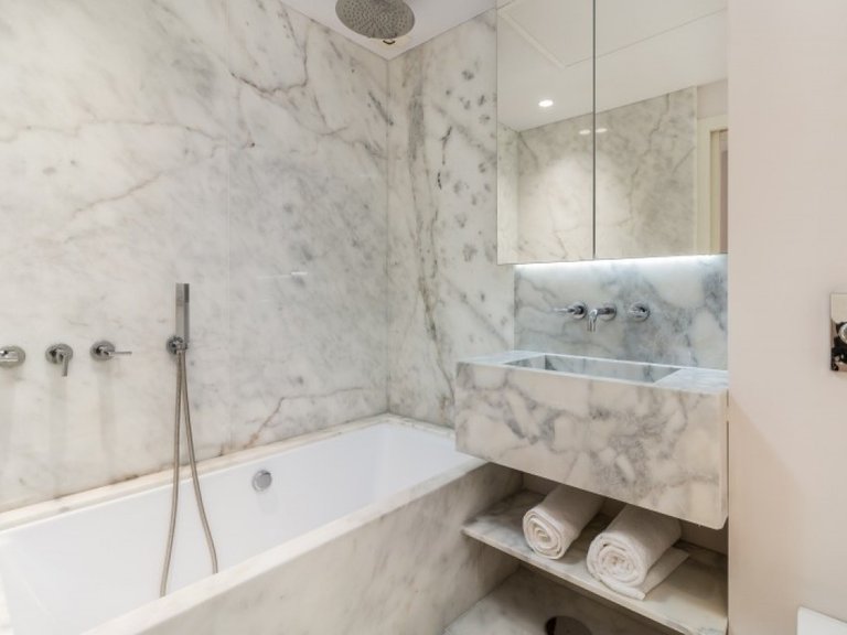 Apartment for Sale in Marbella, Malaga 12