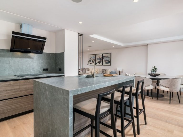 Apartment for Sale in Marbella, Malaga 3