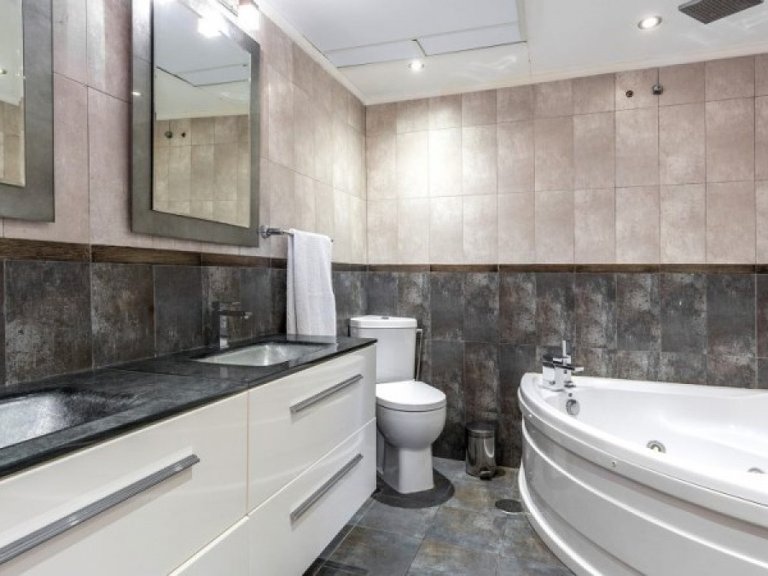 Apartment for Sale in Marbella, Malaga 7