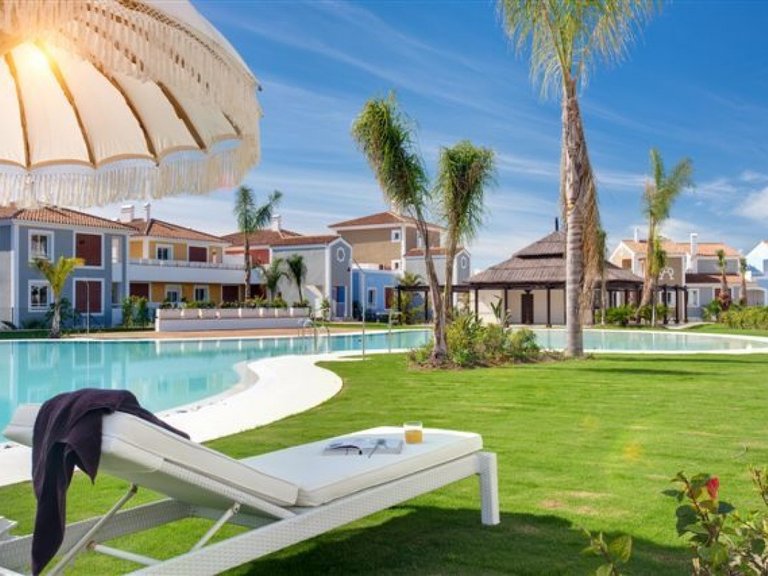 Apartment for Sale in Estepona, Malaga 1