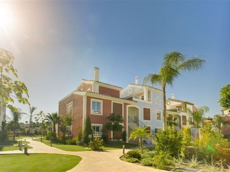 Apartment for Sale in Estepona, Malaga 11