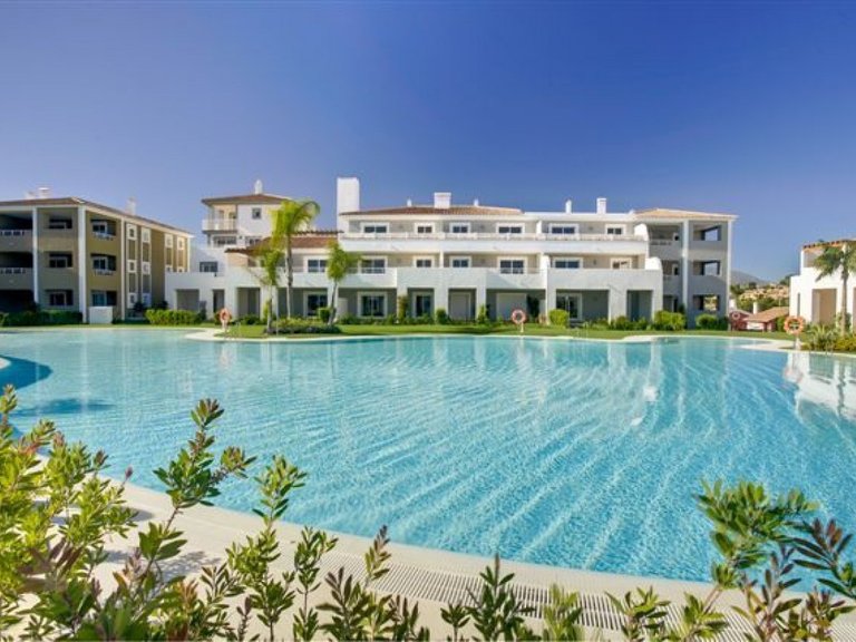 Apartment for Sale in Estepona, Malaga 6
