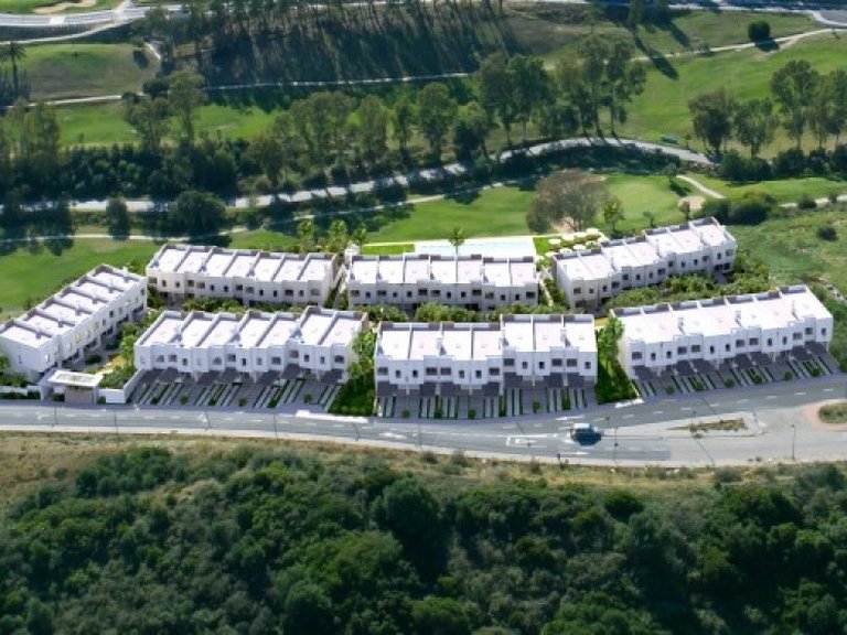 Town House for Sale in Estepona, Malaga 11