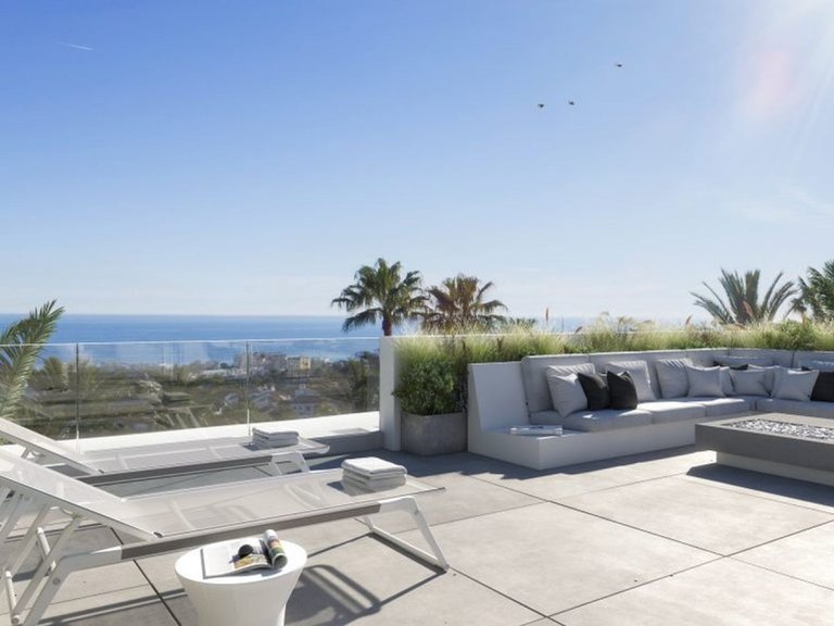 Villa for Sale in Marbella, Malaga 9