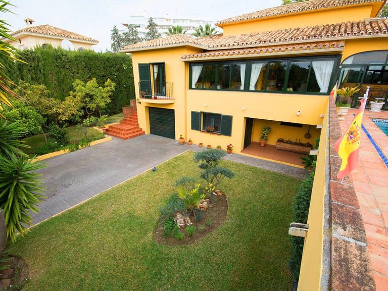 Villa for Sale in Marbella, Malaga 2