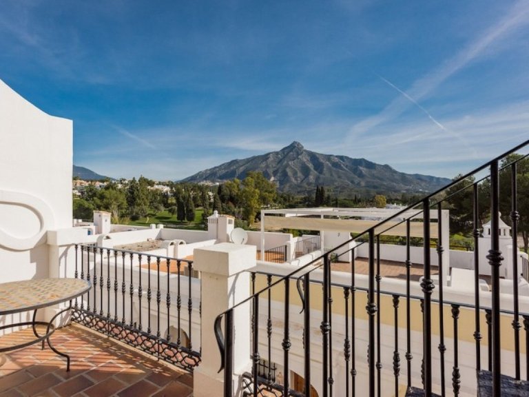 Town House for Sale in Marbella, Malaga 7