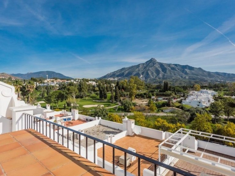 Town House for Sale in Marbella, Malaga 1