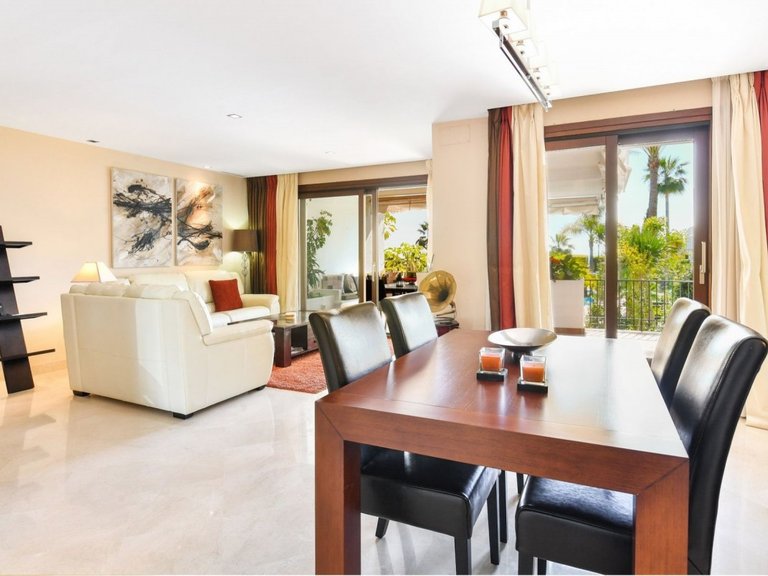 Town House for Sale in Benahavis, Malaga 7