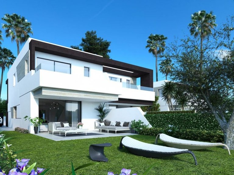 Town House for Sale in Estepona, Malaga 1