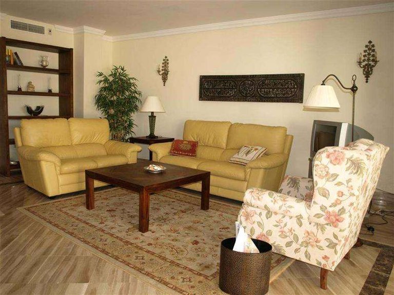 Apartment for Sale in Marbella, Malaga 2