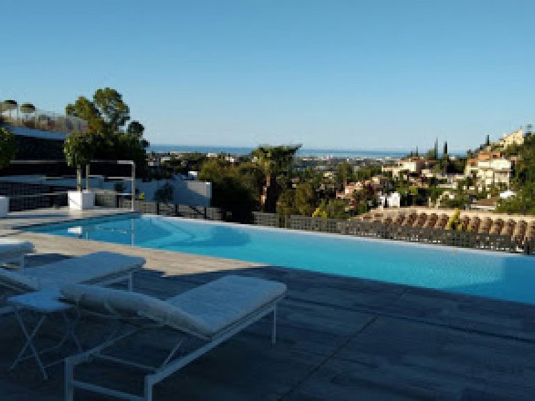 Villa for Sale in Marbella, Malaga 5