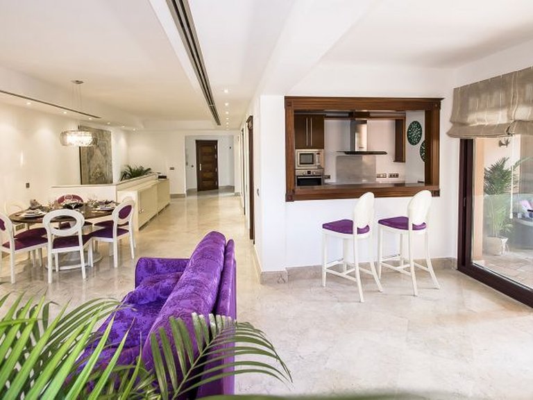 Apartment for Sale in Marbella, Malaga 8