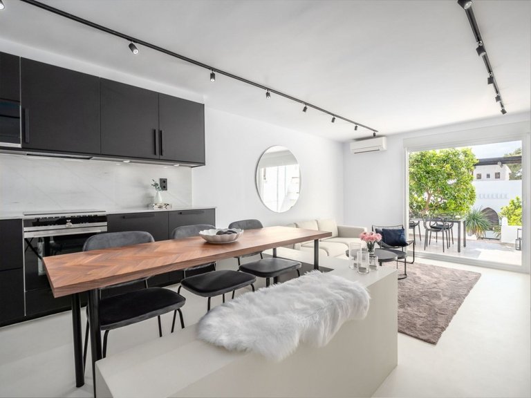 Apartment for Sale in Marbella, Malaga 11