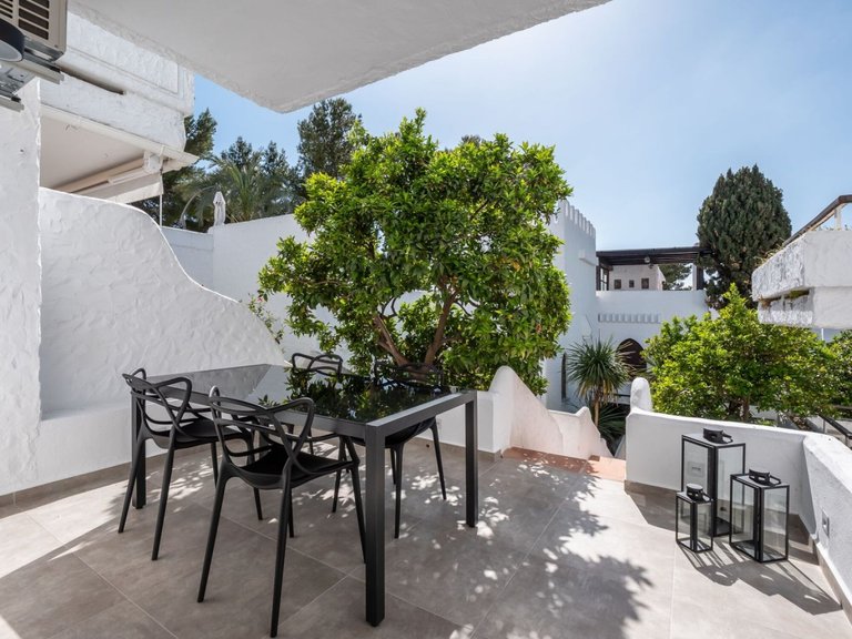 Apartment for Sale in Marbella, Malaga 20