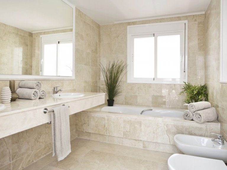 Apartment for Sale in Marbella, Malaga 10