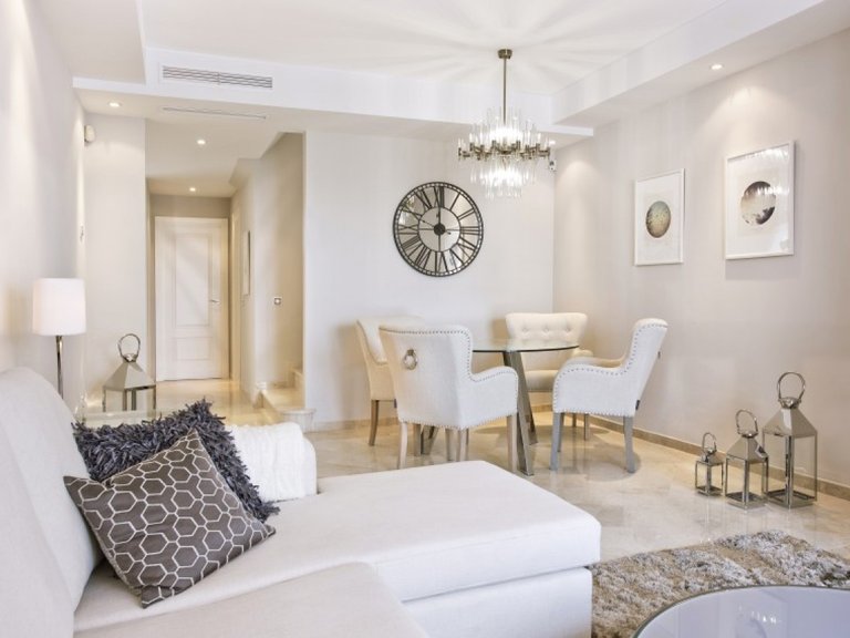 Apartment for Sale in Marbella, Malaga 17