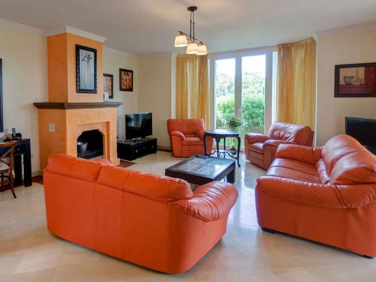 Town House for Sale in Estepona, Malaga 2