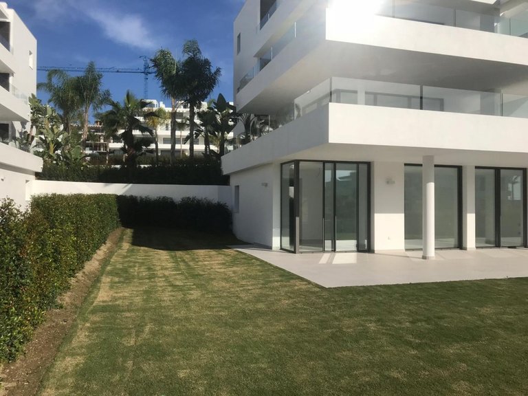 Apartment for Sale in Estepona, Malaga 7