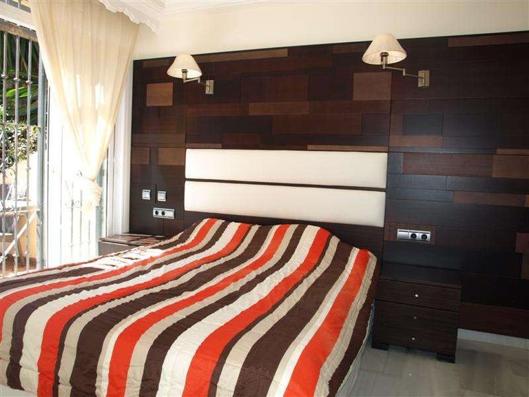 Town House for Sale in Marbella, Malaga 27