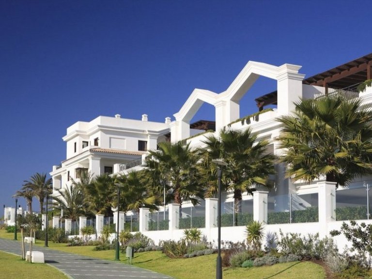 Penthouse for Sale in Estepona, Malaga 5