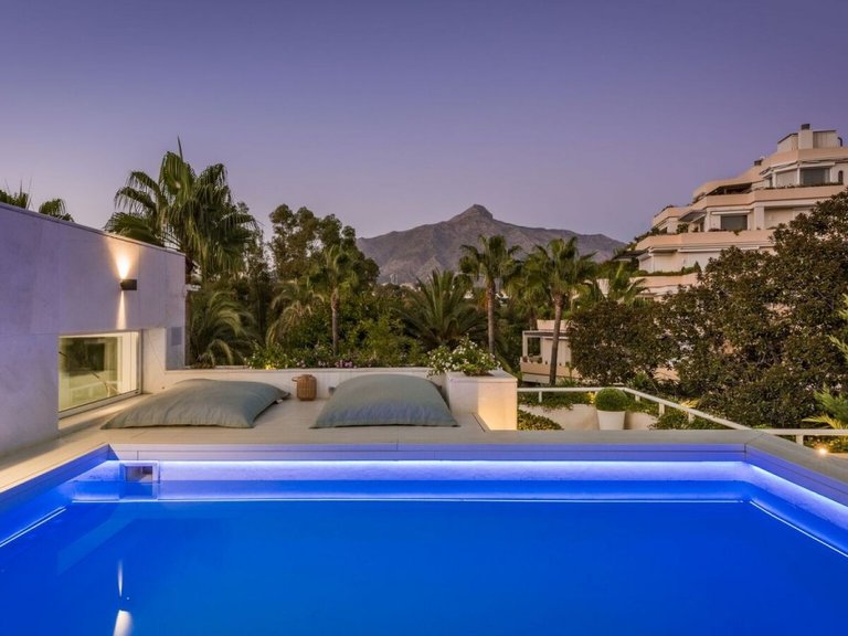 Town House for Sale in Marbella, Malaga 1