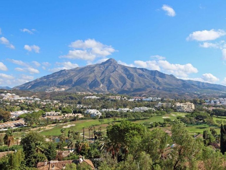 Apartment for Sale in Marbella, Malaga 14