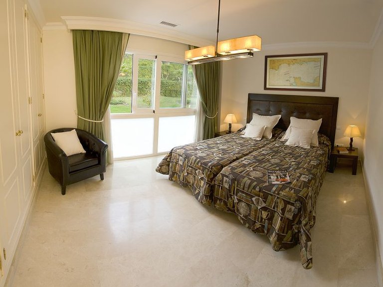 Apartment for Sale in Marbella, Malaga 2