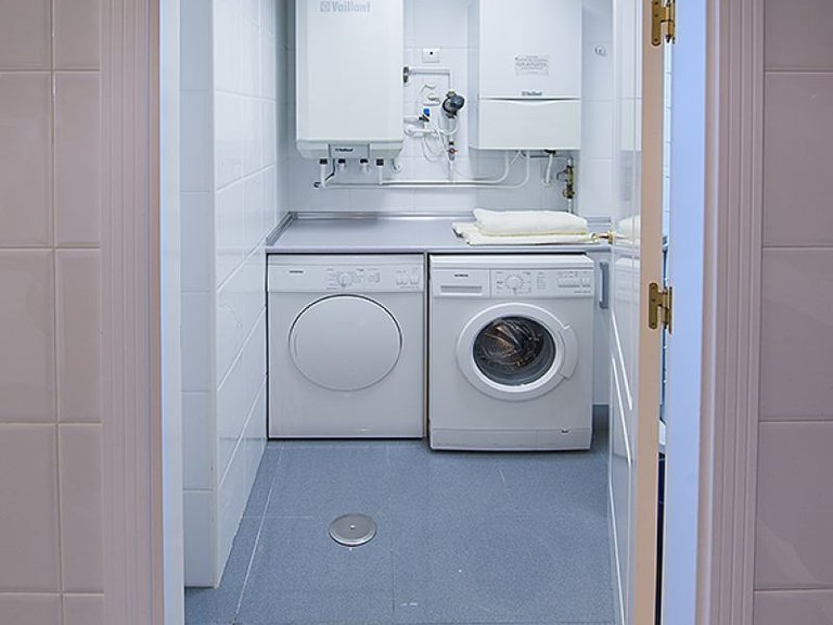 Apartment for Sale in Marbella, Malaga 12