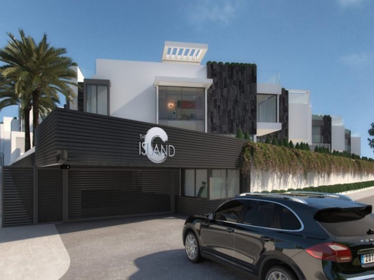 Town House for Sale in Estepona, Malaga 11