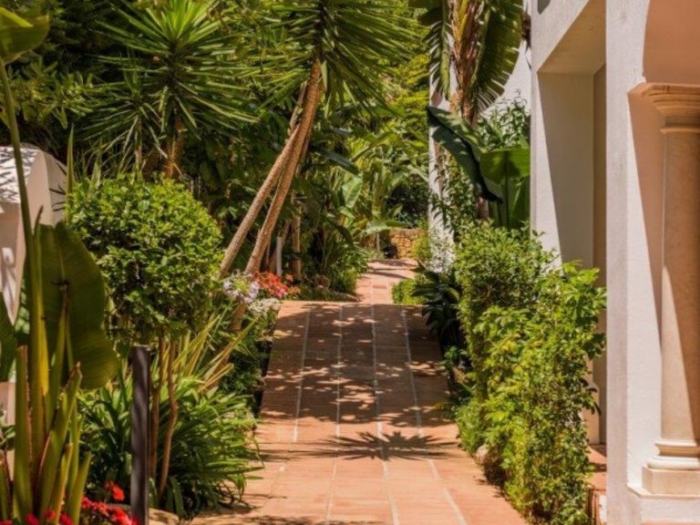 Apartment for Sale in Marbella, Malaga 9