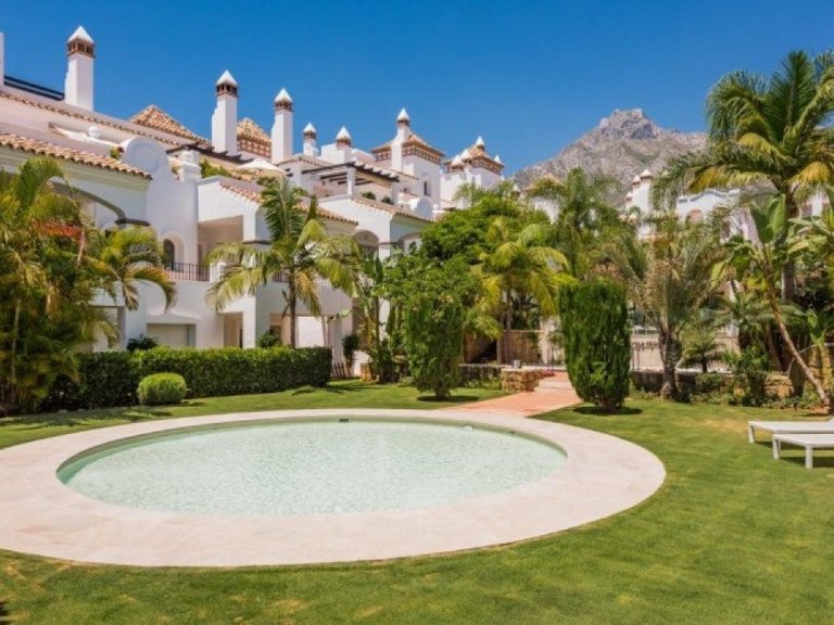 Apartment for Sale in Marbella, Malaga 19