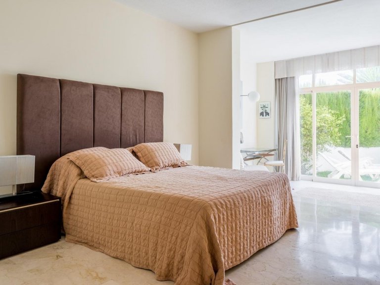 Apartment for Sale in Marbella, Malaga 7