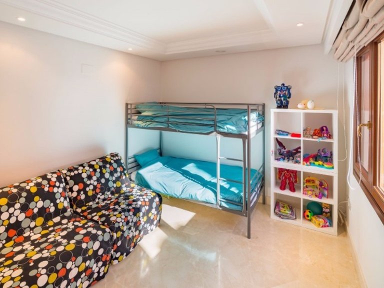 Apartment for Sale in Estepona, Malaga 8