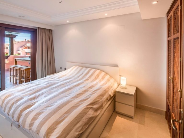 Apartment for Sale in Estepona, Malaga 7