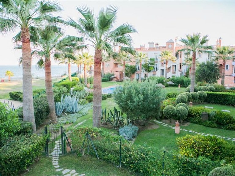 Town House for Sale in Estepona, Malaga 14