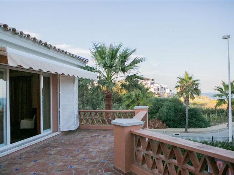 Town House for Sale in Estepona, Malaga 10
