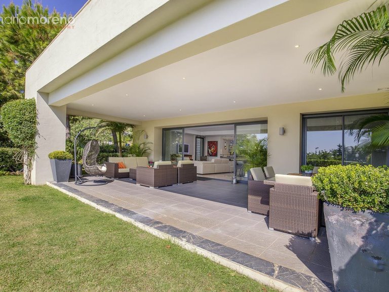 Apartment for Sale in Marbella, Malaga 1