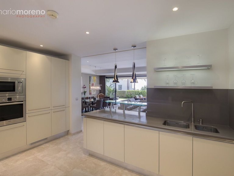 Apartment for Sale in Marbella, Malaga 18