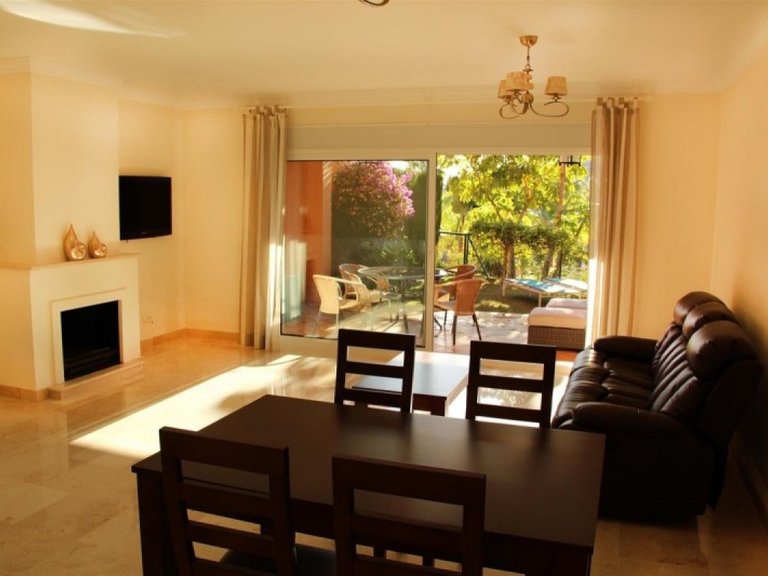 Town House for Sale in Marbella, Malaga 12